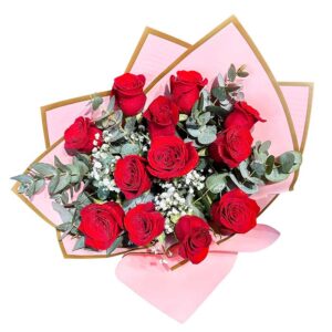 Ramo redondo con 12 rosas importadas